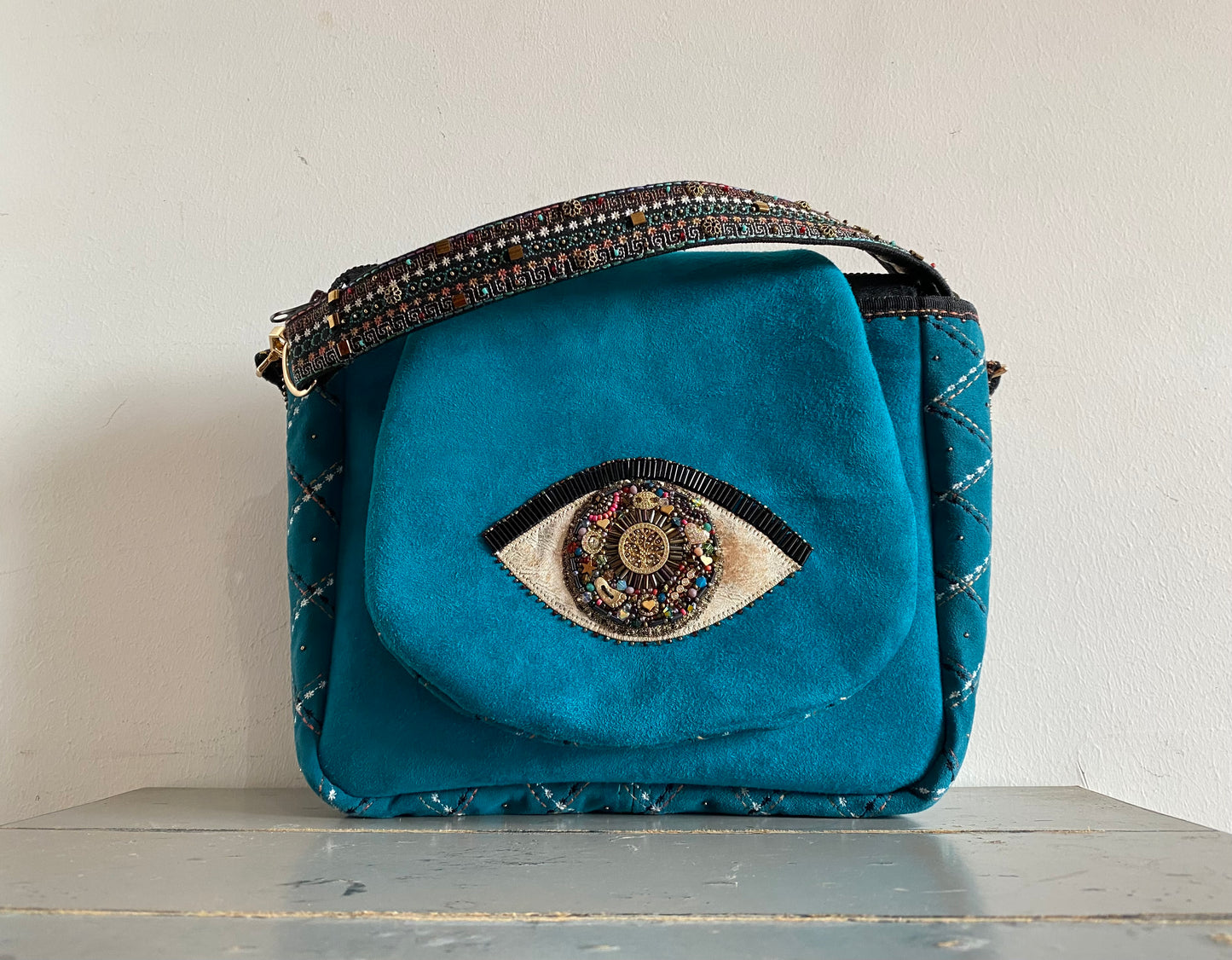 Bolso joya MIRADA DE YEMAYÁ.
